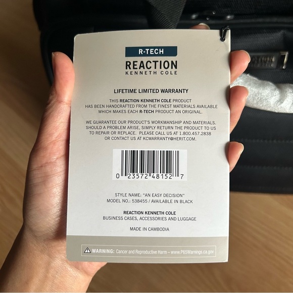 NWT Kenneth Cole Reaction Keystone Checkpoint-Friendly Laptop Portfolio Bag - Picture 3 of 12